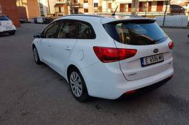Kia C'eed 1.4 dizel 2013 godina licno kupena od Italija