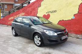 Opel Astra 1.4 2008god