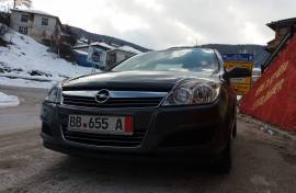 Opel Astra 1.4 2008god