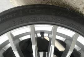 Hankook 245/45 r18