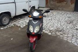 VESPA 150CC SO DOKUMENTI I PREVOD