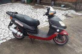 VESPA 150CC SO DOKUMENTI I PREVOD