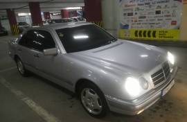Mercedes e200 