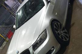 BMW 330XD 245KS 2009g