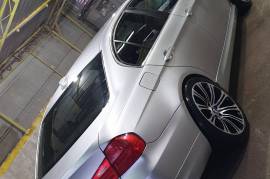 BMW 330XD 245KS 2009g