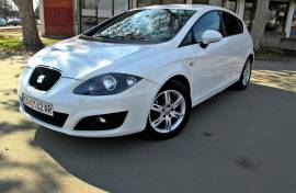 Seat Leon 1.6TDI Ecomotive 2011 godina facelift full oprema