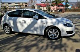 Seat Leon 1.6TDI Ecomotive 2011 godina facelift full oprema
