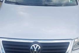 VW Passat 2006 god. 2.0