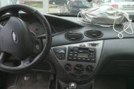 Ford Focus 1.4 plin,ful,2004g,prv gazda,neuvezen