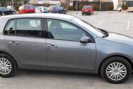 GOLF VI 1.6 TDI 2010 godina so letni/zimski gumi