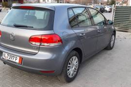 GOLF VI 1.6 TDI 2010 godina so letni/zimski gumi