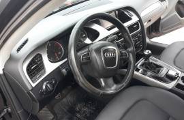 Audi A4 2009 god.