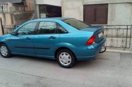 Ford Focus 2001 god. benz/plin