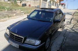 Mercedes c180 benzin/plin