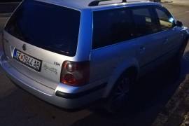 VW Passat 1.9 tdi 2001 godina karavan avtomatik