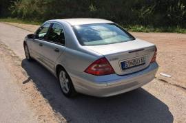 Mercedes C220