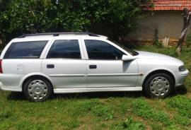 Opel Vectra 2.0 DTI 16v 1999 godina klima abs servo