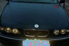 BMW 5 - moze zamena