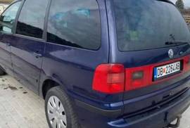 VW Sharan 1.9 tdi 116 ks 2001 godina