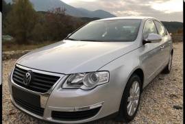 VW PASSAT 1.9 2007 GOD.