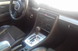 Audi A4 2006 god.