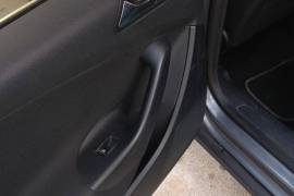 VW Passat 2.0 - 2006 moze i zamena