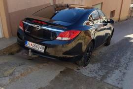 Opel Insignia 2.0 CDTI 2009 godina