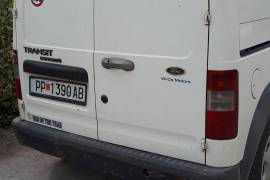 Ford Connect 1.8 TD ne e od uvoz 2003 godina