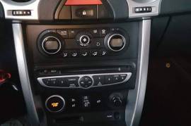 Renault Koleos 2.0 nov neuvezuvan 2009 godina