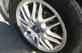 Ford Focus Ghia model 1.7 dizel 2001 godina