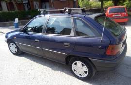 Opel Astra F clasik 1.4 benzin 2000 godina