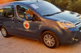 Cirtroen Berlingo 1.6hdi so zelen karton 2010 god.