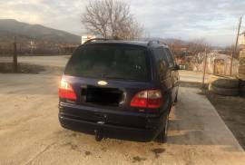 Ford Galaxy so 7 sedista 2001 godina extra vozilo