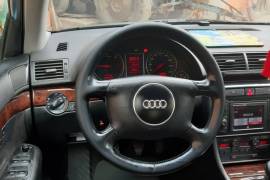 Audi A4 1.9 tdi 131ks S-line full oprema 2001 god.