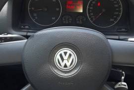 VW Golf V 2.0TDI 140KS 2005 godina so zelen karton