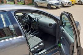 VW Golf V 2.0TDI 140KS 2005 godina so zelen karton