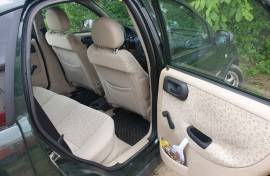 Opel Corsa C 1.4 16V 90ks full oprema 2002 godina