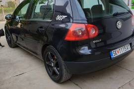 Golf V 1.9TDI 77KW navigacija/klimatronik 2005 god