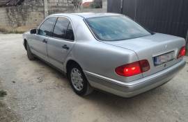Mercedes E220cdi Automatik Registrirano