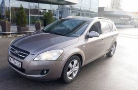 KIA CEED SW plin