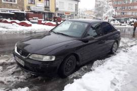 Opel Vectra 2000 god.