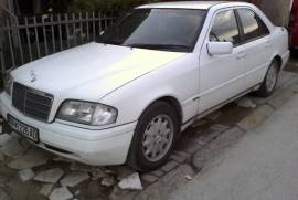 Mercedes C220 D 98 registriran, zelen karton,klima