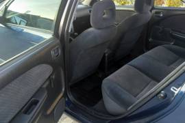 Toyota Avensis 2.0 - 2002 god.