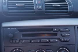Bmw 118d 2006 god. 120ks