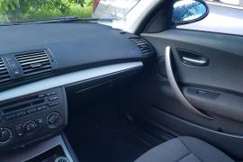 Bmw 118d 2006 god. 120ks