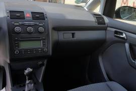 VW Touran 1.9 2004 itno