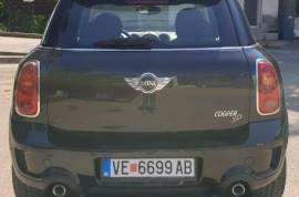Mini Cooper 2011 god.