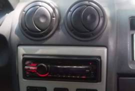 Dacia Logan 1.4 2005 god.