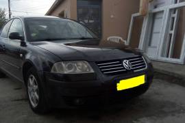 VW Passat 2.0 2003god. ful oprema moze zamena