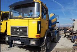 Kamion MAN 32.291 mikser za beton 1986 godina
